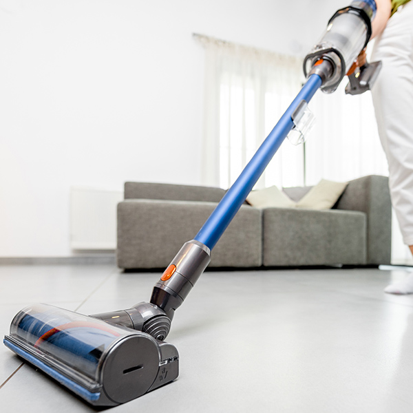 吸尘器驱动系统